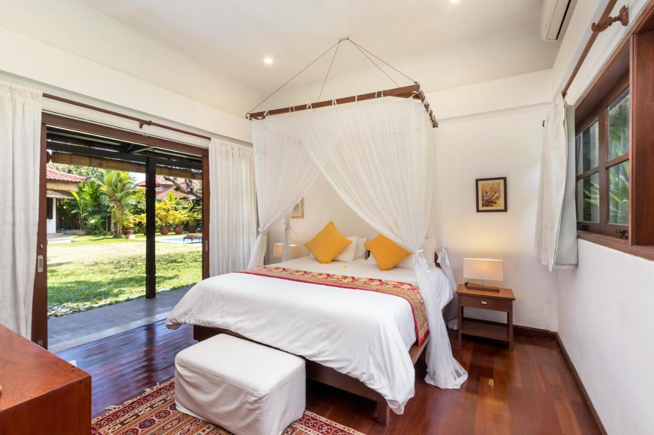 Villa Eight Seminyak  Exterior photo